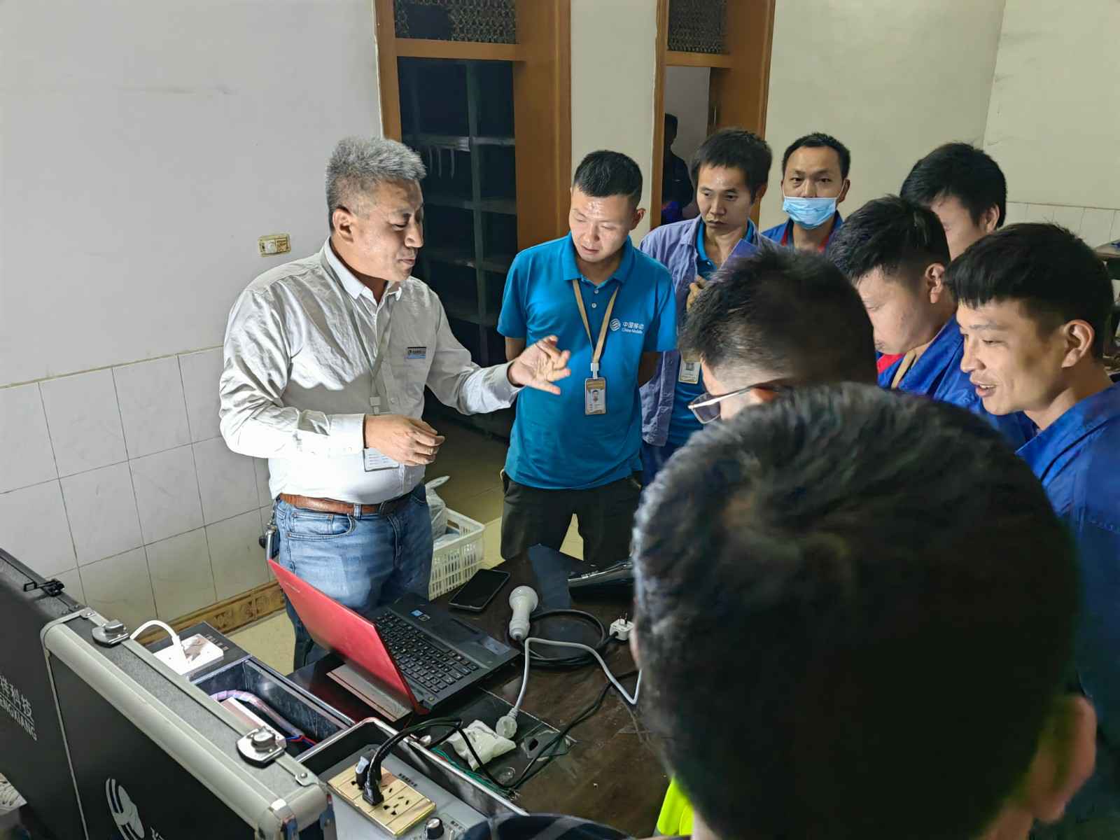 长春俊泽茶道文化推广有限公司为中移铁通有限公司安全用电培训